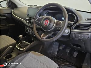 Fiat Tipo Cross 1.0 5dr - Image 4