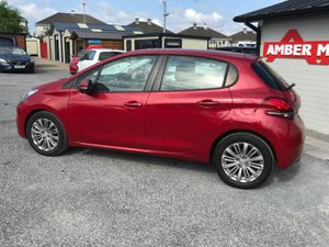 161 Peugeot 208 Automatic Manual - Image 4