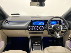 Mercedes-Benz GLA GLA 250 E Progressive Line - Image 4