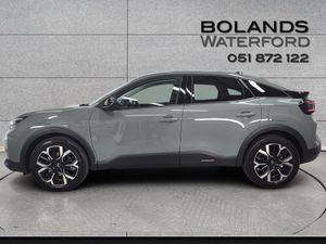 Citroen C4 MAX Mhev Hybrid 136 From  109 Per Week - Image 4