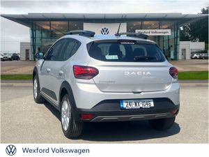 Dacia Sandero Stepway TCe 90 Stepway Expression - Image 4