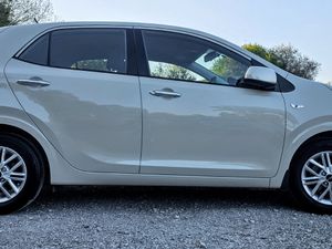 🔥 2024 Kia Picanto PE 1.0 Petrol Automatic - Image 3