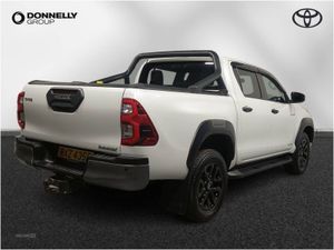Toyota HiLux Invincible X D/cab Pick Up 2.8 D-4d - Image 2