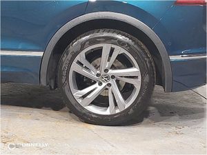 Volkswagen Tiguan 2.0 TDI R-line Edition 5dr DSG - Image 4