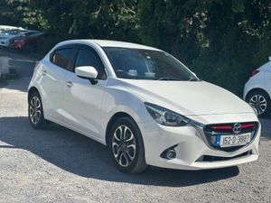 MAZDA DEMIO 1.5 DIESEL AUTOMATIC  CARPLAY - Image 3