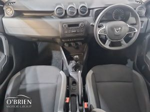 Dacia Duster Blue dCi 115 Essential - Image 2