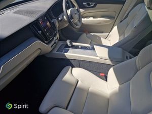 Volvo XC60 T6  plug In Hybrid  Awd  Plus (dark Th - Image 4
