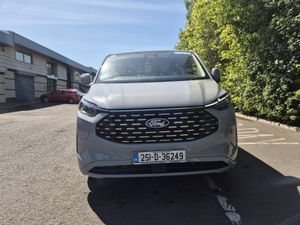 Ford Tourneo Custom/2025/Petrol Hybrid/WAV - Image 2