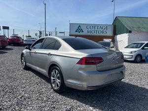 Volkswagen Passat Highline - Image 3