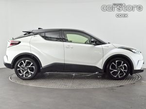 Toyota C-HR 1.8 Hybrid Auto - Image 3