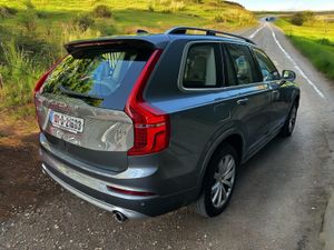 Volvo XC90 D4 (190hp) 7-Seat Momentum Geartronic - Image 2