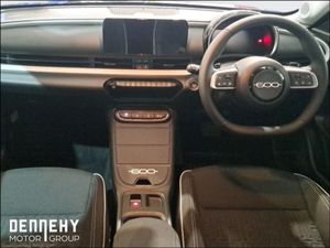Fiat 600 1.2 100hp Hybrid Auto Edct 6 - Image 3