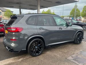 BMW X5 Xdrive45e M Sport - Image 3