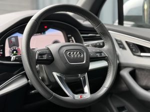 202 Audi Q7 S-Line Quattro - Image 4