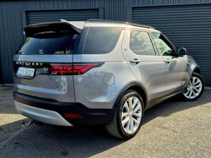 Land Rover Discovery 3.0 SD6 SE Commercial - Image 4