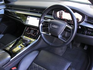 A8 S Line Quattro * V6 286Bhp * Supersport Seats - Image 4