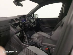 Volkswagen Tiguan 2.0 TDI R-line Edition 5dr DSG - Image 2