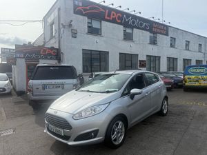 Ford Fiesta 2013 - Image 2