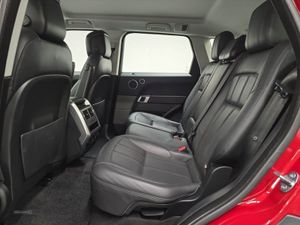 Land Rover Range Rover Sport 3.0 D300 HSE 5dr Auto - Image 4