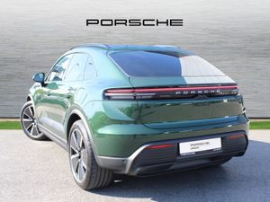 Porsche Macan 4 Electric - Image 3