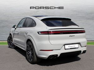 Porsche Cayenne E-hybrid Coupe - Image 2