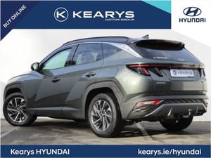 Hyundai Tucson 2WD Executive Plus w 2 Tone Roof - Image 2