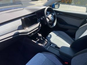 Skoda Octavia Selection  2.0tdi 115HP Manual - Image 3