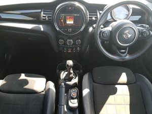 MINI Cooper Cooper Sport - Image 4