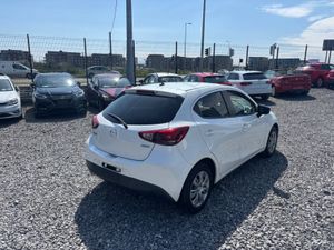 Mazda Demio - Image 4