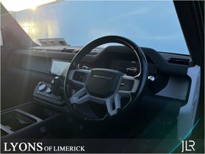 Land Rover Defender Defender 110 3.0 D Hard TOP S - Image 4