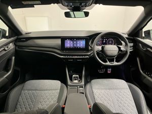 Skoda Octavia Sportline Combi DSG 2.0tdi 150BHP - - Image 4