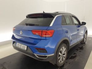 Volkswagen T-Roc Design 1.0 Tsi Manual 6speed Fwd - Image 3