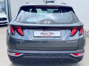 Hyundai Tucson Ix35 Executive 5DR - Image 4