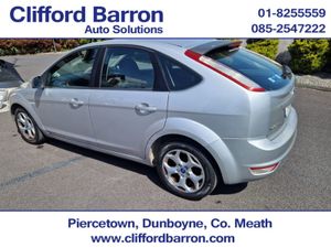 Ford Focus Style 5DR - Image 3