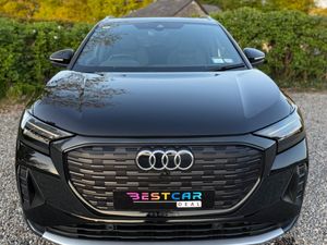 2023 Audi Q4 e-tron 40 S Line 77kWh 20kms! - Image 2