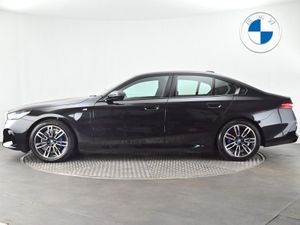 BMW 5 Series 530e M Sport Saloon - Image 3