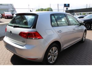 Volkswagen Golf 1.2 TSI COMFORTLINE PLUS 5DR HATCH - Image 3