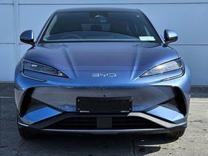 BYD SEALION 7 Design - Image 2