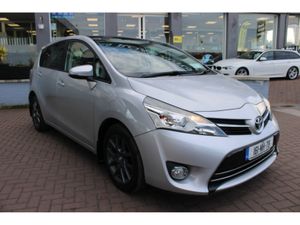 Toyota Verso 1.6 D-4D SOL SKYVIEW 5DR MPV/ESTATE / - Image 2