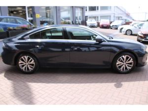 Peugeot 508 1.5HDI ALLURE BLUEHDI 5DR HATCHBACK // - Image 4