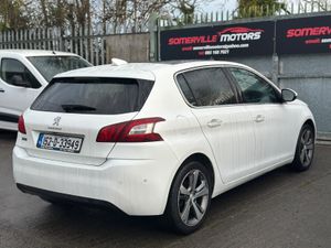 Peugeot 308 1.2 Puretech Petrol Auto2015 - Image 4