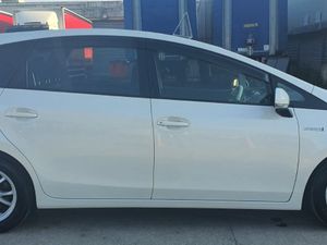 2015 Toyota Prius - Image 4