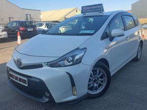 2015 Toyota Prius - Image 2