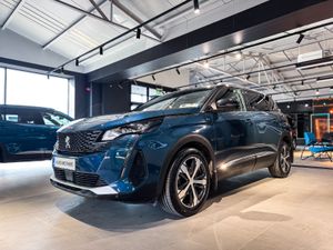 2022 Peugeot 5008 GT 1.5 BlueHDi 130bhp - Image 4