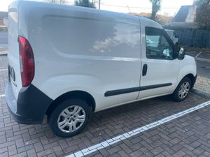 Fiat Doblo 2017 van. No vat - Image 3