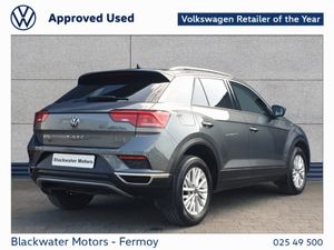 Volkswagen T-Roc 1.0TSI 110BHP DESIGN WITH REARVIE - Image 4