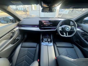 BMW 5 Series 530e M Sport Pro Saloon - Image 4