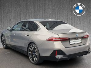 BMW 5 Series 530e M Sport Pro Saloon - Image 3