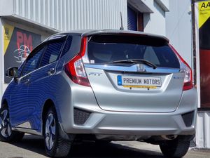 Honda Fit Hybrid Automatic - Image 4