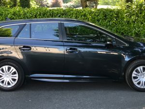 Toyota Avensis Estate 1.6 D-4D Aura Tourer - Image 4